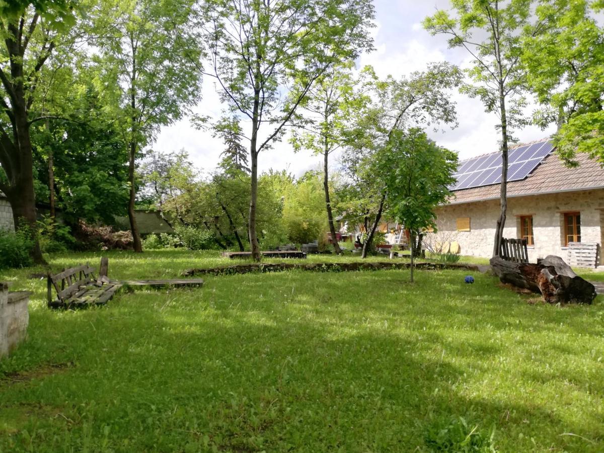 Karádi-Berger Vendégház Erdőbénye Extérieur photo